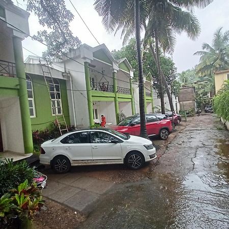 Goa Suites Holiday Home Calangute Zewnętrze zdjęcie