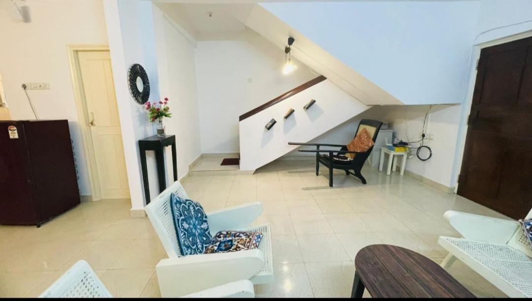 Goa Suites Holiday Home Calangute Zewnętrze zdjęcie